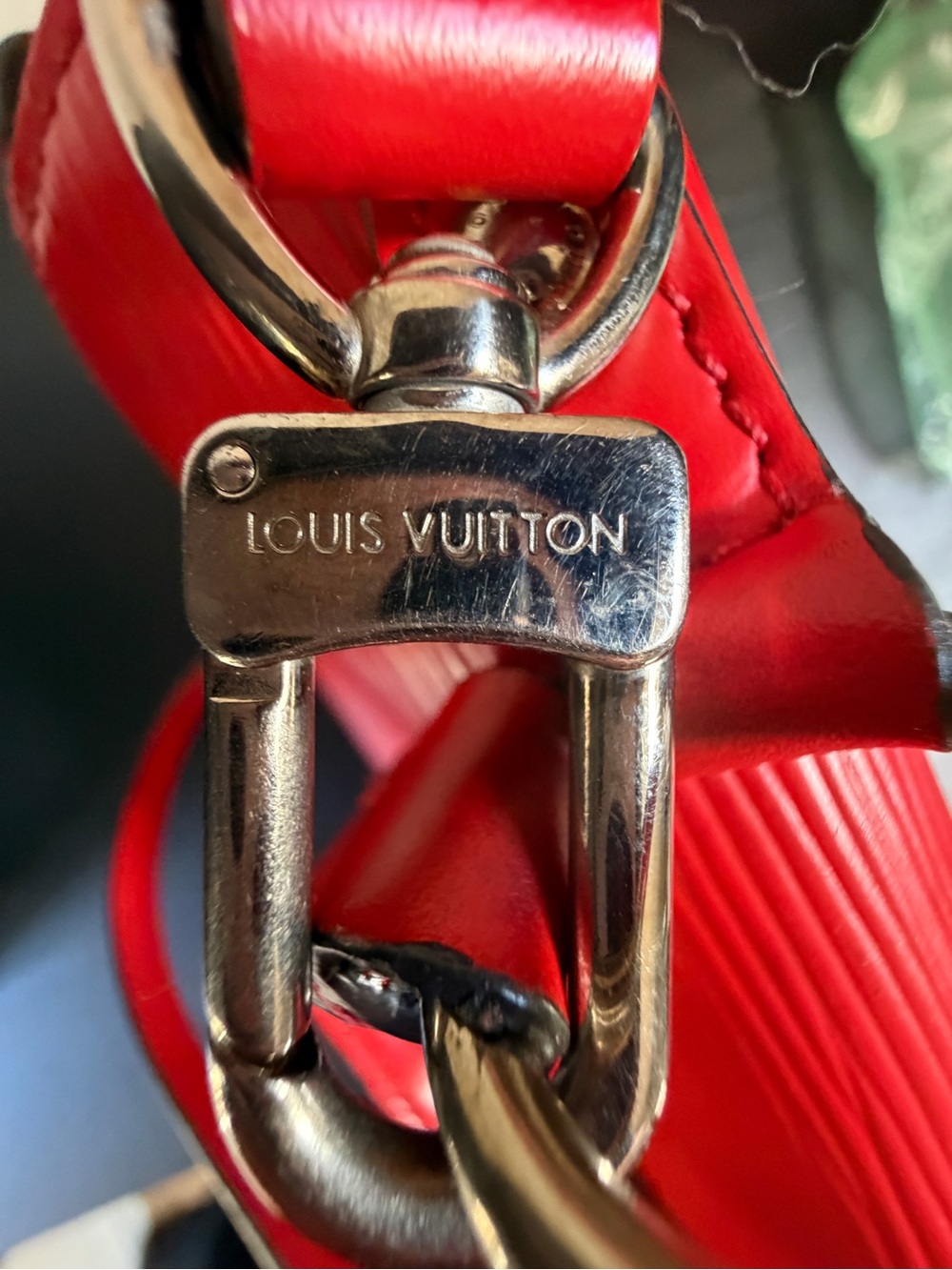 Louis Vuitton Red Top-Handle Shoulder/Crossbody with Black Trim - Picture 7 of 14